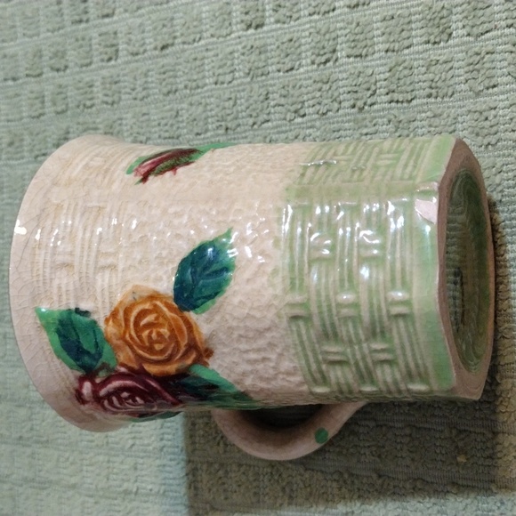Vintage Japan cup with rose design. - Picture 5 of 6